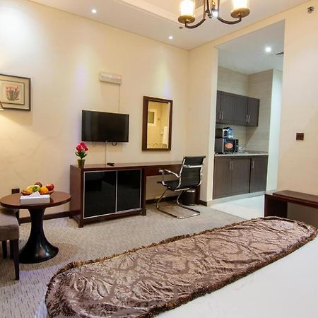 Better Living Apartment Dubai Exterior photo